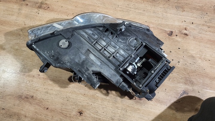 фото №10, Лампа лівий перед bixenon поворотний vw passat b6 05- європа 3c0941751g