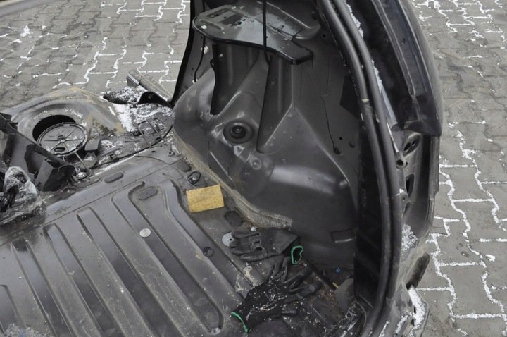 фото №8, Dacia duster i 10-17 четверть крыло правые зад задний