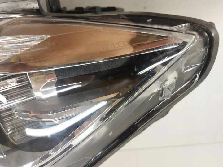 фото №10, Bmw 3 f30 f31 рестайлинг lci led левая передняя фара. перед фара