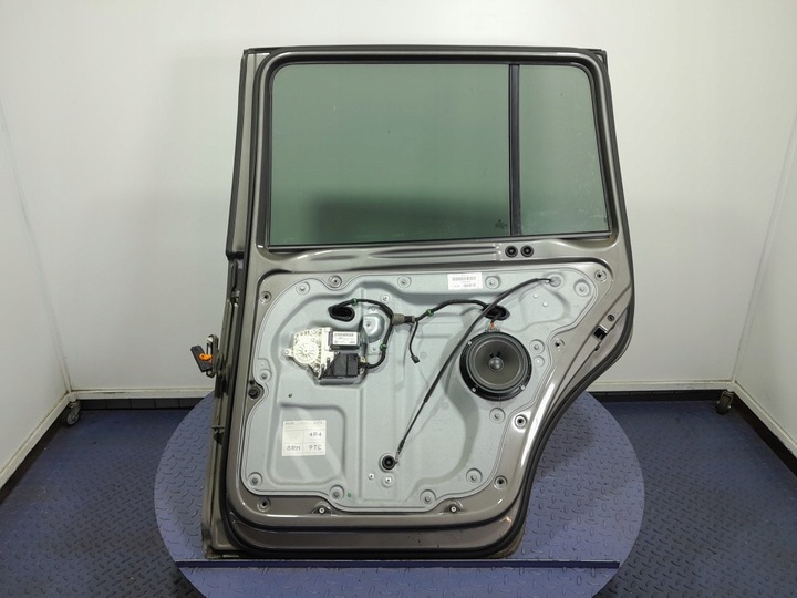 фото №10, Vw touran i рестайлінг двері зад задні праві ld7s