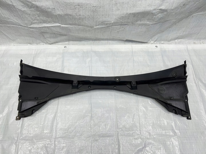 фото №1, Jaguar f-pace панель під лобовим склом