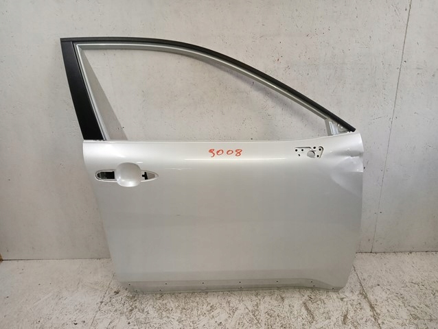 фото №1, Двері праві передні праві перед toyota corolla cross 22-