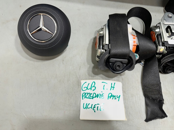 фото №12, Mercedes glb 247 консоль торпедо ремни перед оригинал подушка t.h