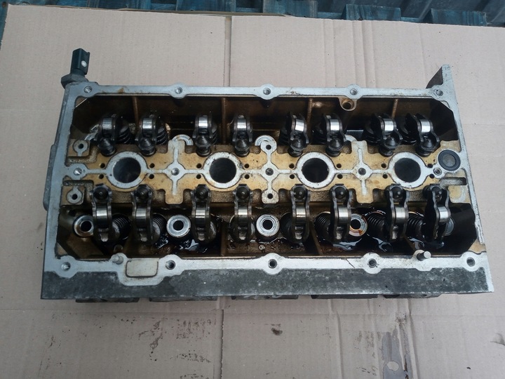 фото №1, Головка vw golf v 1.6 fsi blf бензин 03c103358s