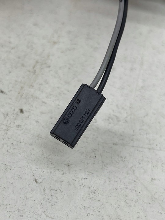 фото №6, Audi volkswagen seat skoda штекер разъём соединитель + шланг 4b0971832