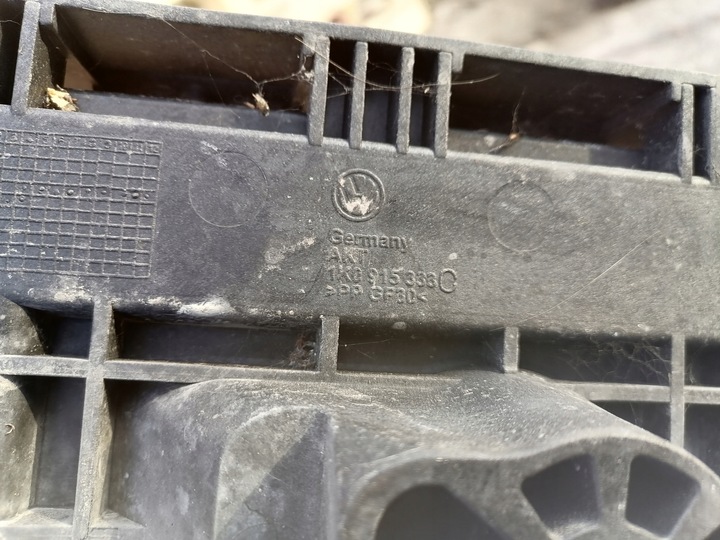 фото №9, Основание акумулятора vw jetta v 1.6 1k0915333c