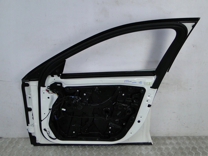 фото №12, Двері перед mercedes e клас w213 lak 799 2019 ціна za 1 штука