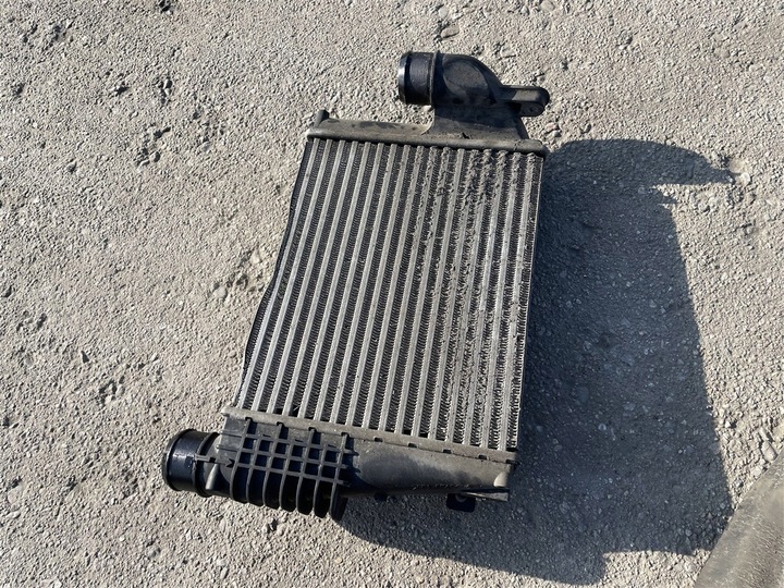 фото №12, Інтеркулер радіаторів уловлювач повітря 2.0 bluehdi peugeot expert 3 iii 16-