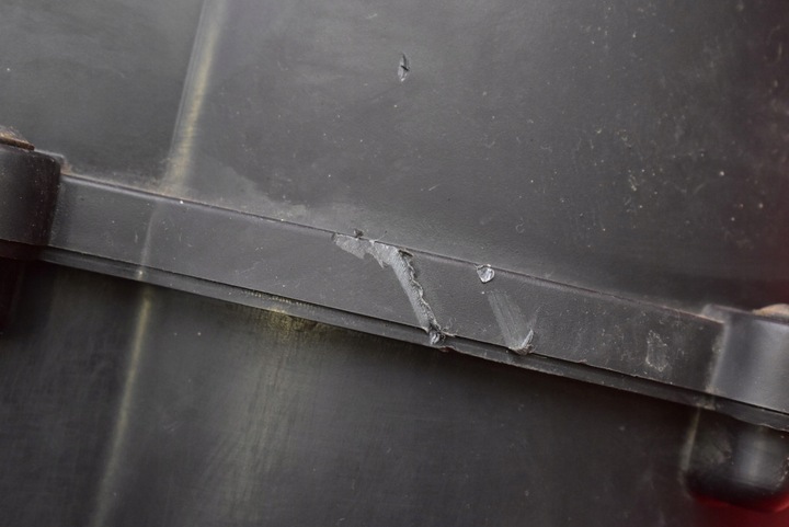 фото №8, Корпус фильтра воздуха 6r0129607c seat ibiza 4 iv 6j 1.2 tsi 85 km 12-15