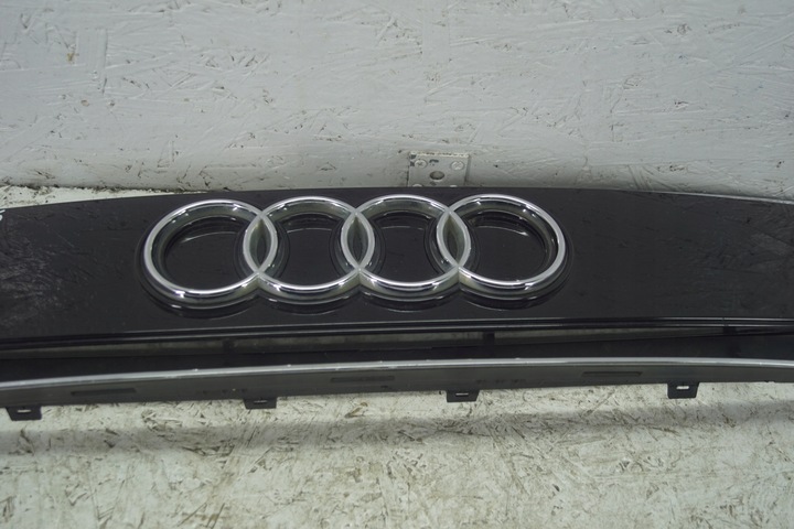 фото №10, Решётка радиатора решётка audi a2 8z0853321