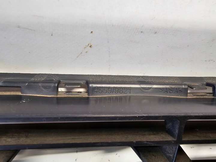 фото №12, Решітка бампера перед середня opel astra iii h рестайлінг 2006-2014 оригінал