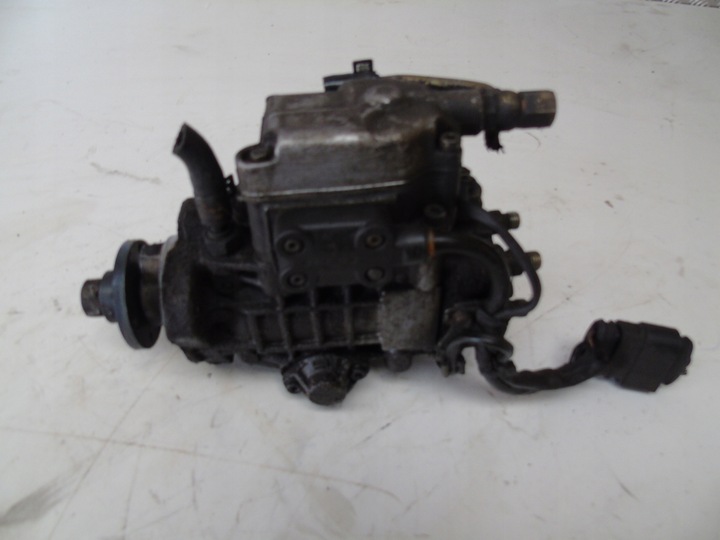 фото №1, Насос впрыскивающий 0460404977 vw golf iv 1.9 tdi
