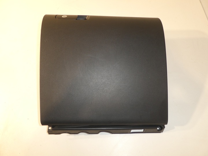 фото №1, Vw golf vi plus бардачок пассажира 5m1857097q