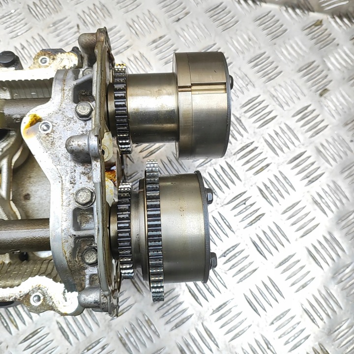 фото №8, Головка левый стороны infiniti q50 110904ga0a 34490433 3.5l 264kw 2014