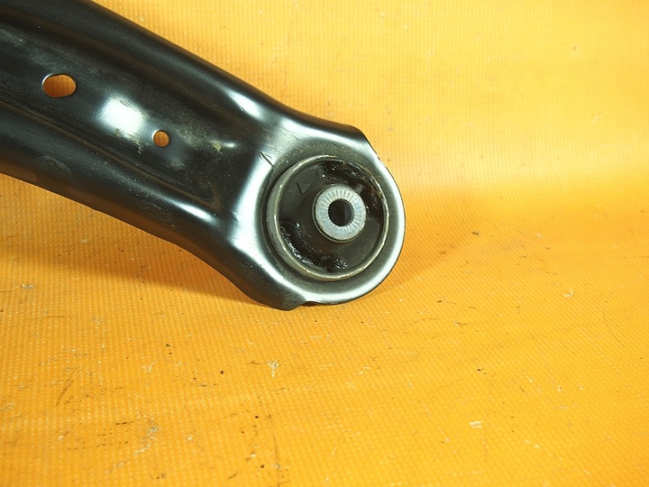 фото №8, Audi q3 83a 17km рычаг перед правые 3q0407152s