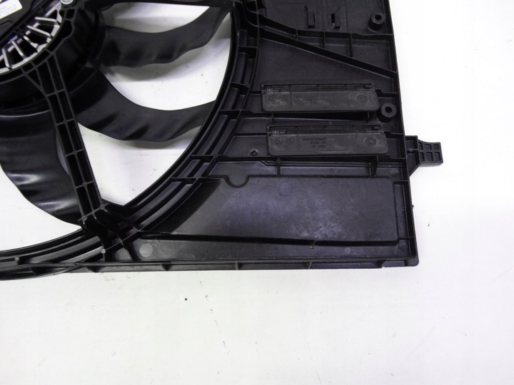 фото №13, Vw passat b8 golf viii вентилятор радіатор 5wa121205 оригінальний