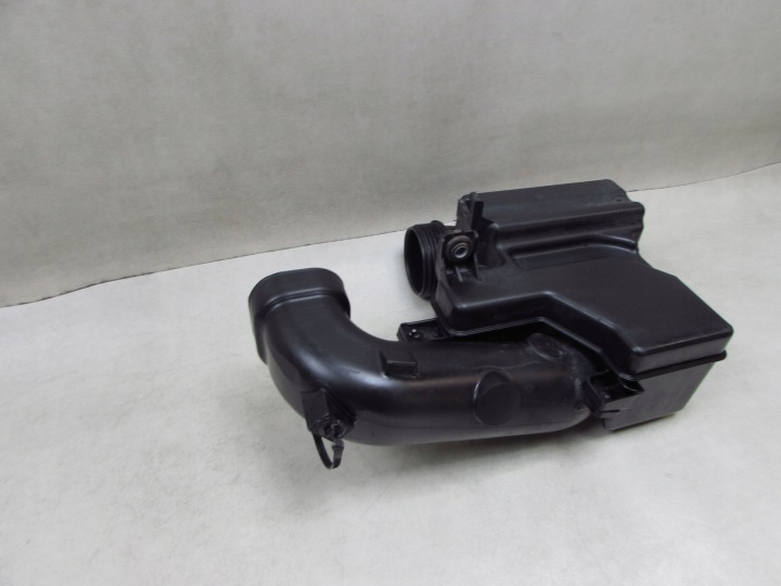 фото №7, Hyundai i40 11-15 резонатор диффузор воздуха 28220-3z300