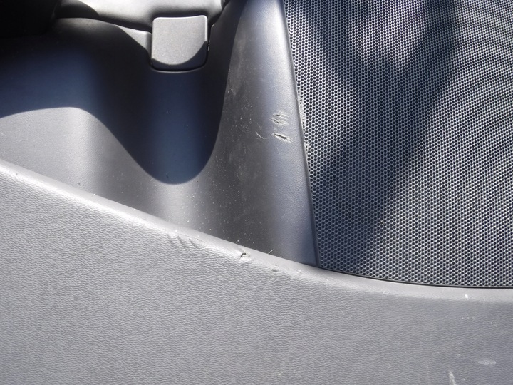 фото №2, Боковина оббивка двері лівий зад volvo v70