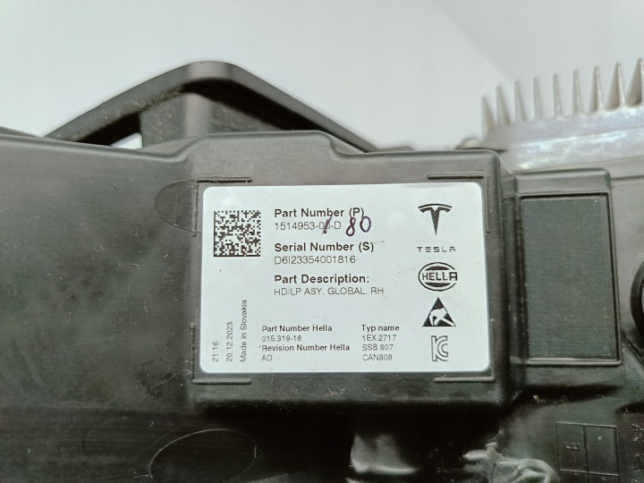 фото №14, Tesla модель 3 m3 рестайлинг y my 20- фара правая перед полный led eu 1514953-00-d