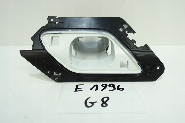 фото №1, Крепление распылитель правые vw golf vii 5g0807942e