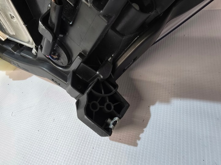 фото №12, Права передня праві перед лампа nissan leaf ii 2 26010 6wk7a повний led 17