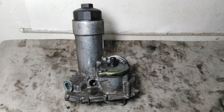 фото №1, Audi a4 b7 b6 основание корпус фильтра масла 2,5tdi