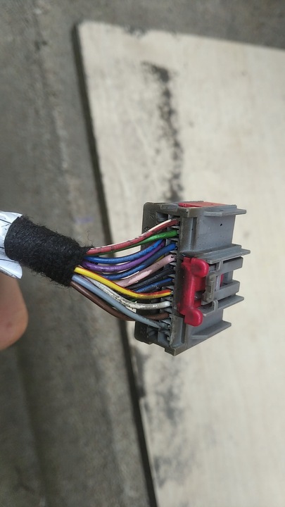 фото №15, Land rover range rover evoque l551 2019-2024 - праві 14pin kat. 9201-105