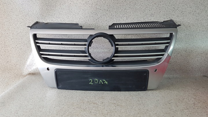 фото №1, Vw passat b6 3c0 r-line 2005 - решітка радіатора решітка 2017