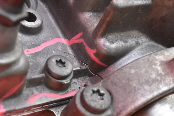 фото №14, Головка двигателя 31104738-002 volvo s60 1 i 2.4 d5 165 km 00-04