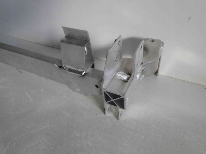 фото №9, Mercedes cla 117 балка pod радіатор