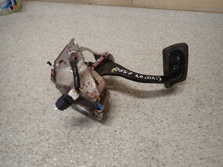 фото №5, Honda civic sedan гибрид viii 06- педаль тормоза