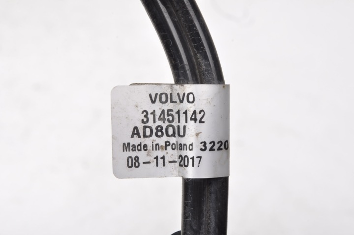 фото №7, Volvo xc60 ii трубка  воздуха пневматика подвески 31451142