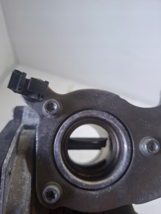 фото №5, Opel corsa e 1.3 cdti трубка дросельна заслінка fpt 55260126 55249449