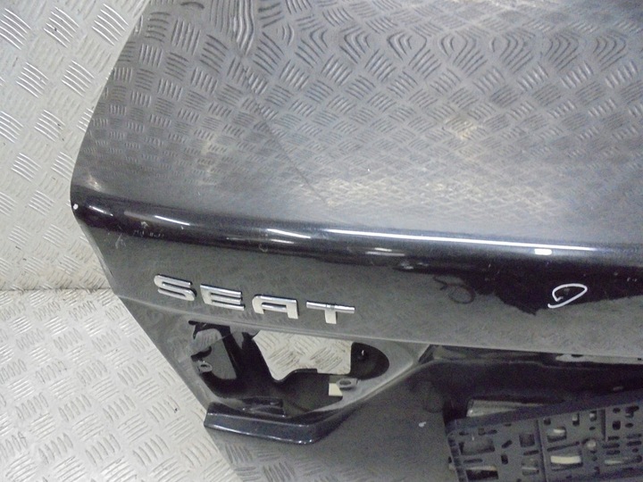 фото №3, Кришка багажника seat toledo ii lc9z