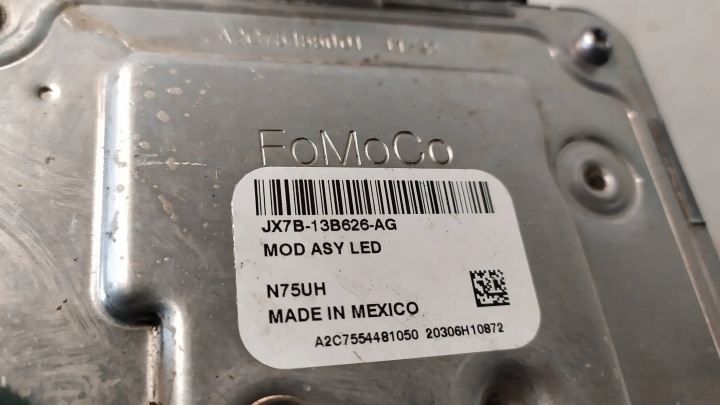 фото №12, Фара праве перед ford focus mk4 led