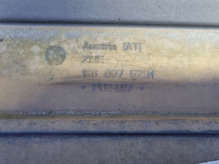 фото №9, Volkswagen golf v бампер задний gti gtd 4 pdc оригинал 1k6807421