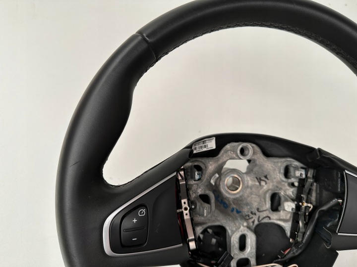 фото №6, Руль кожаный renault clio iv captur оригинальная 6337663a