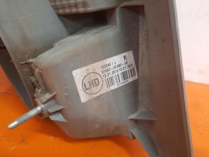 фото №6, Toyota verso 09-18 лампа зад задня права зовнішня 81550-0f090
