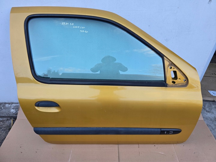 фото №1, Дверь перед правые передние цвет ted30 renault clio 2 ii рестайлинг 3d 01-05 год