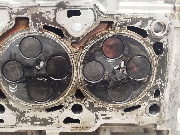 фото №9, Головка двигателя hyundai kia 22111-27500 1.5 crdi d3ea