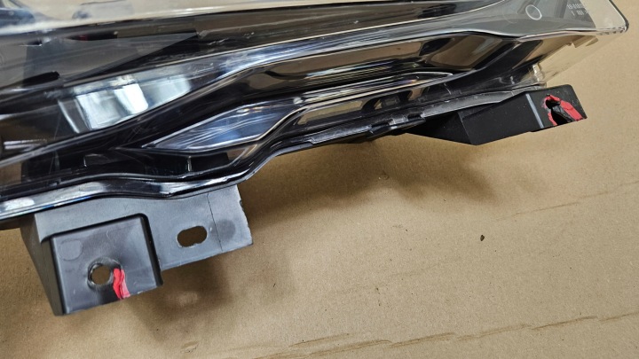 фото №7, Галоген led праве tesla модель 3 рестайлінг y 1624798-00-a