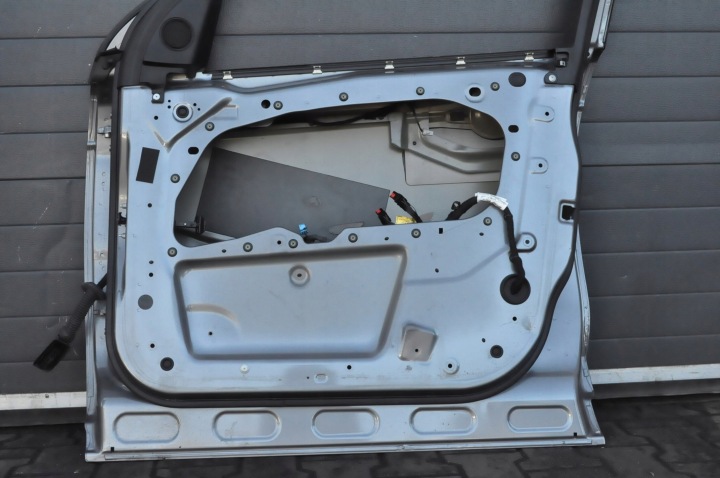 фото №6, Land rover discovery sport l550 дверь правая перед передние pbkcn