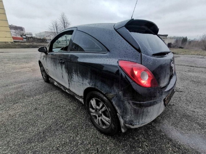 фото №8, Opel corsa петля передних дверь - передние 2008 1.3l 13180564
