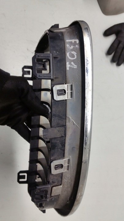 фото №14, Решітка радіатора решітка впуск повітря ліва bmw 1 e81 e87 51137128613 європа гарна