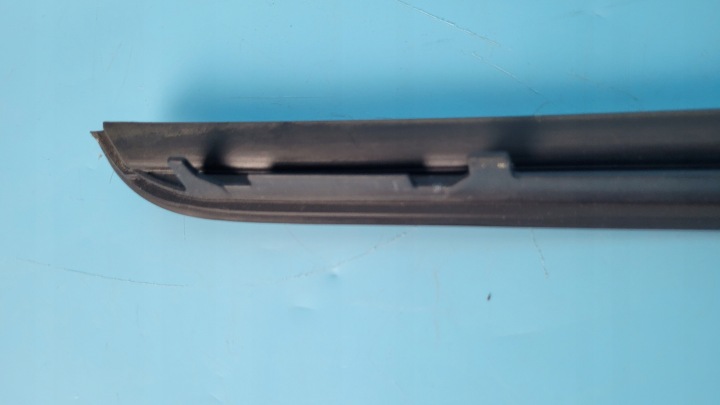 фото №10, Bmw 2' u06 218i active tourer 24r молдинг стёкла левая перед 8492277