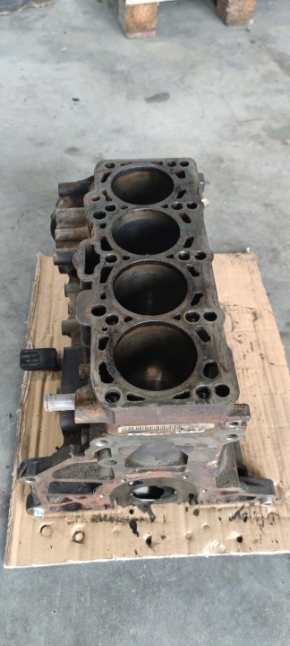 фото №7, Блок  двигуна audi vw seat bkd 1.9 2.0 tdi 038021cf