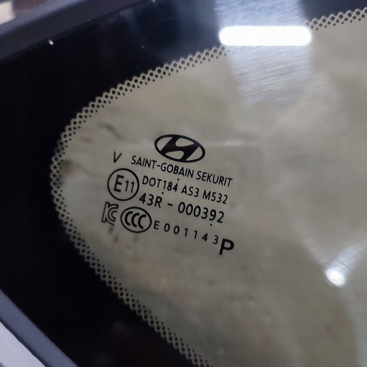 фото №11, Стекло кузовная правая зад hyundai tucson iii хром