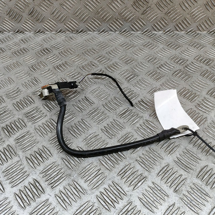 фото №5, Audi rs3 2017 минус / клемма / шланг акумулятора