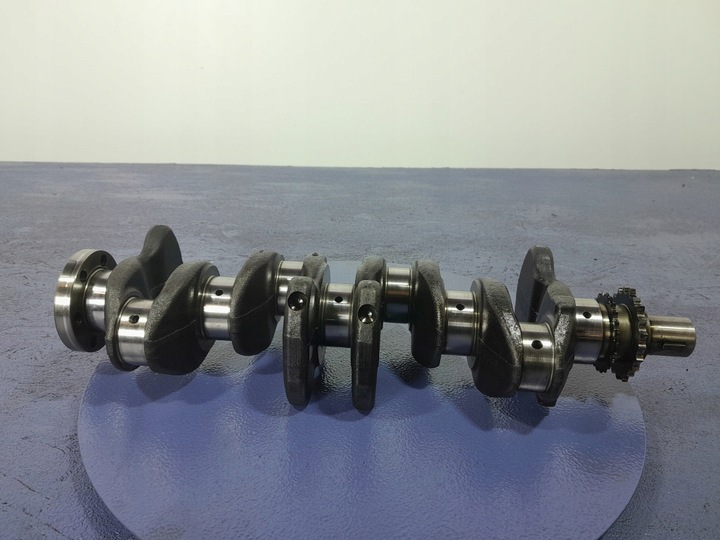 фото №6, Toyota yaris ii рестайлинг 1.4 90 km 1ndtv wał коленчатый