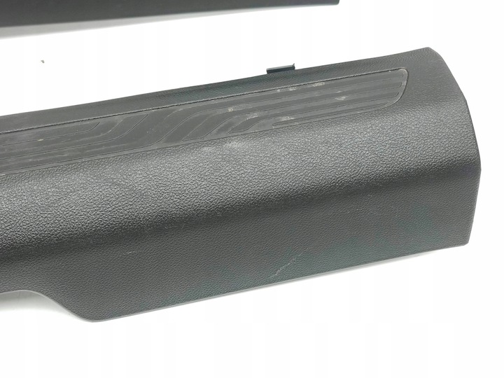 фото №14, Renault megane iv 2018 комплект планка пороговая передняя